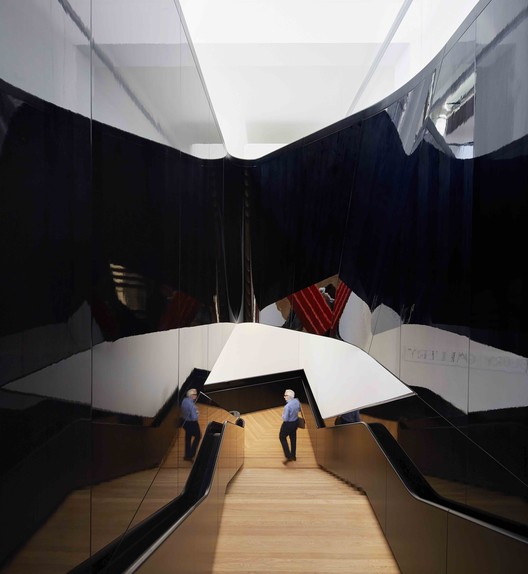 V&A Museum / AL_A - Image 18 of 29