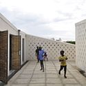 From Landscape to Roofscape / Laura Katharina Strähle & Ellen Rouwendal - Facade