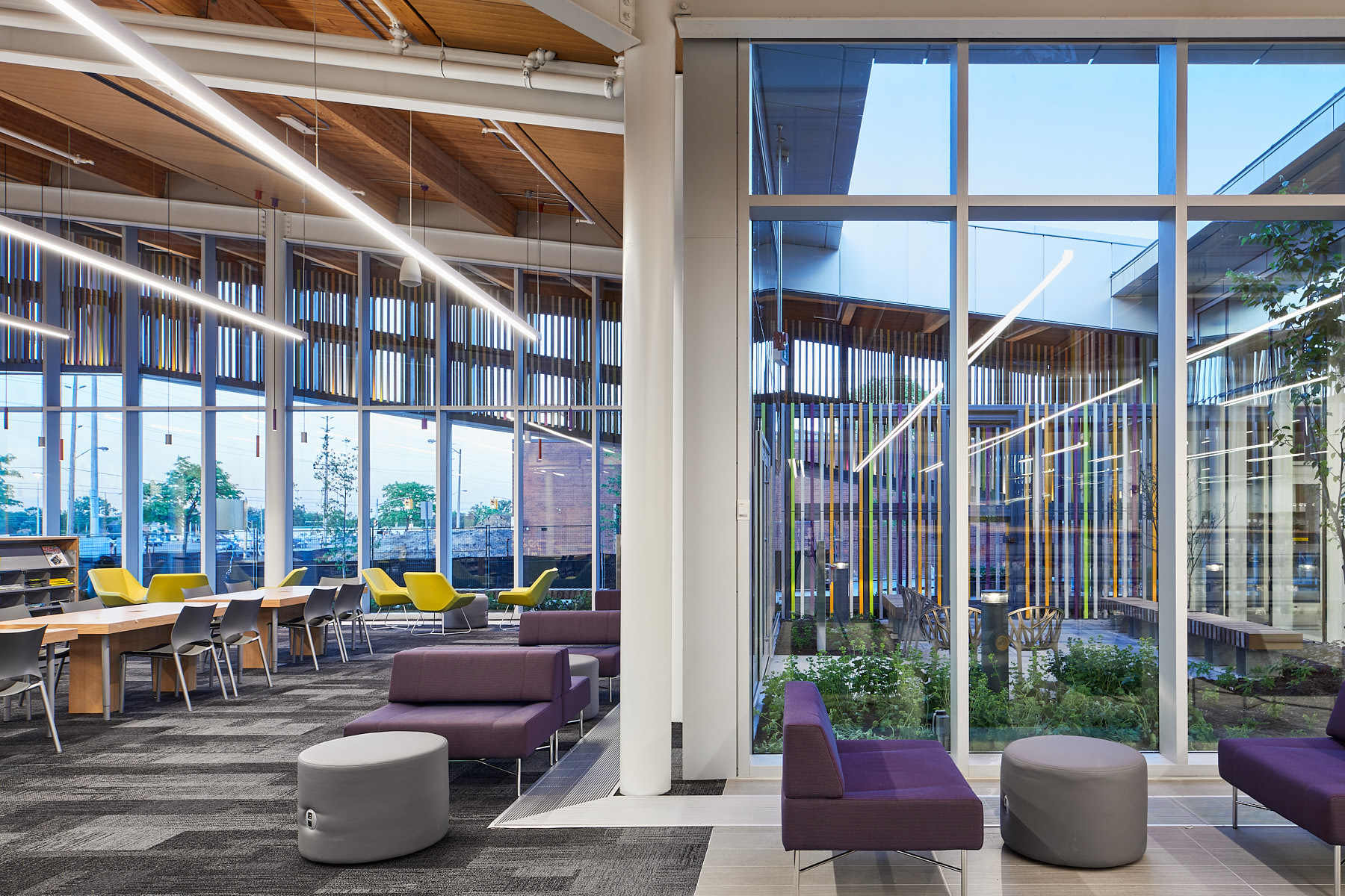 Gallery of Albion Library / Perkins+Will Canada 34