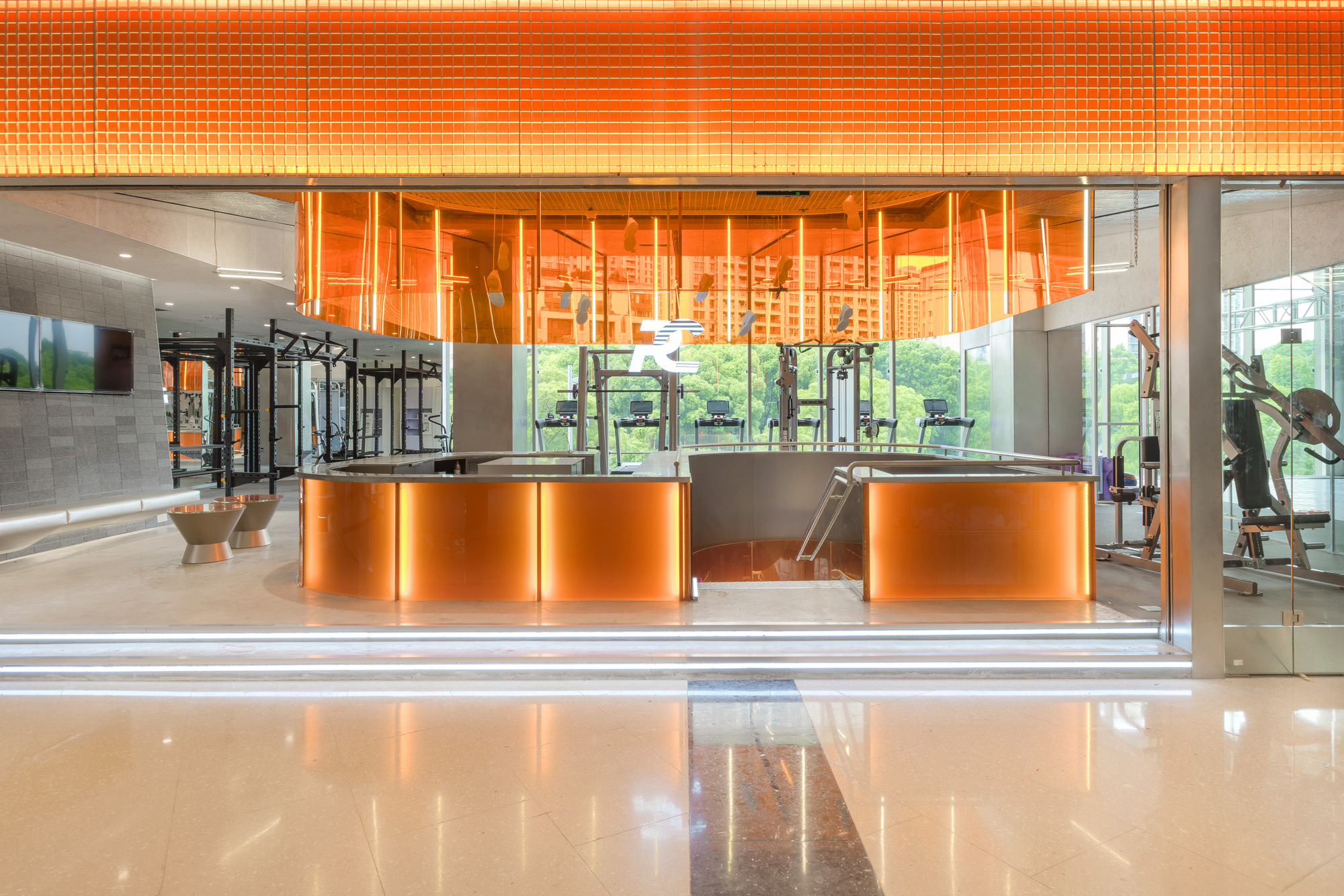 Gallery of Runner Camp Flagship Store / PRISM DESIGN