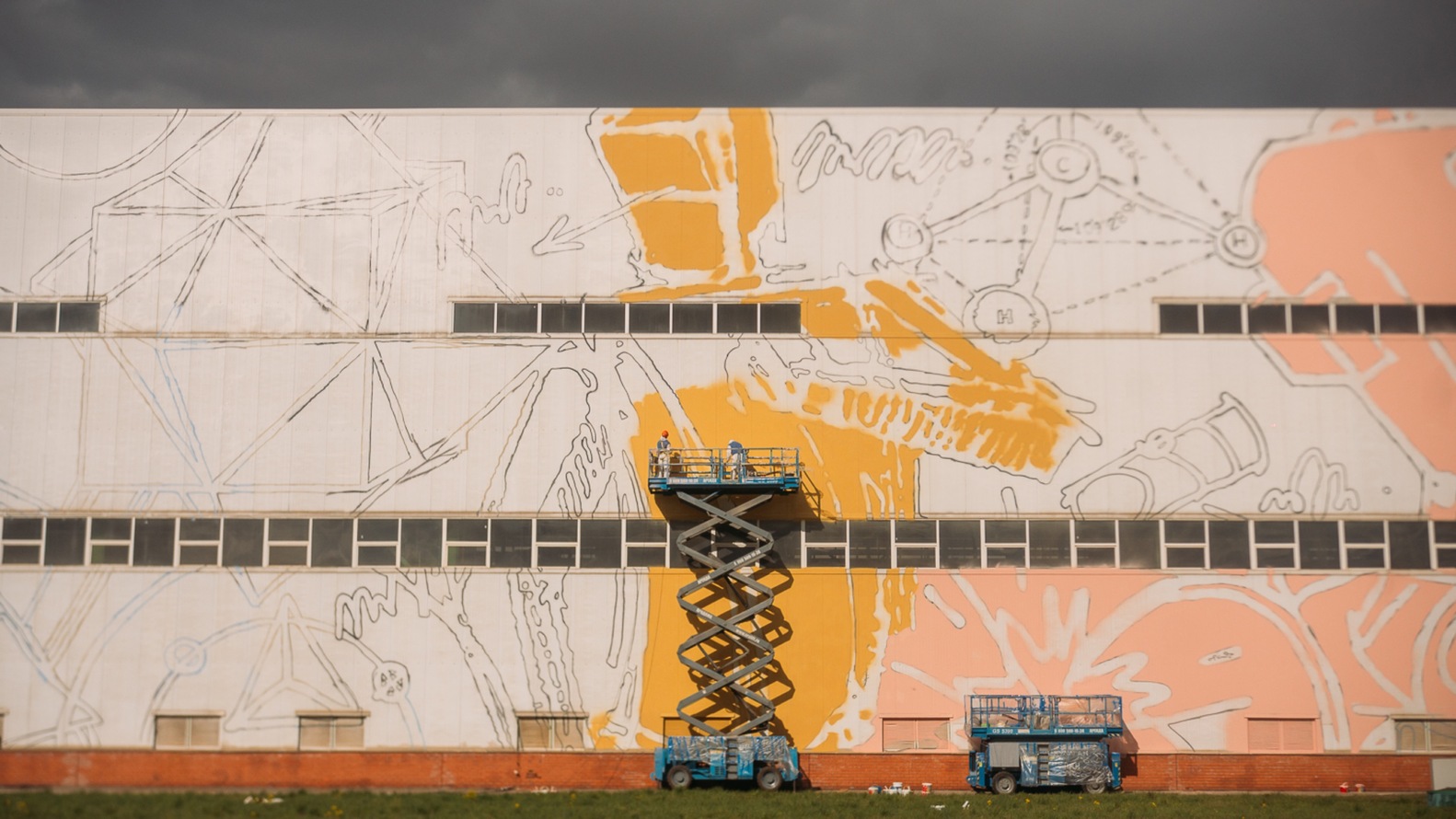 gallery-of-is-this-the-world-s-largest-mural-2