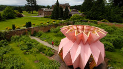 Look! Look! Look!——没有芝麻的大草莓 / Studio Morison