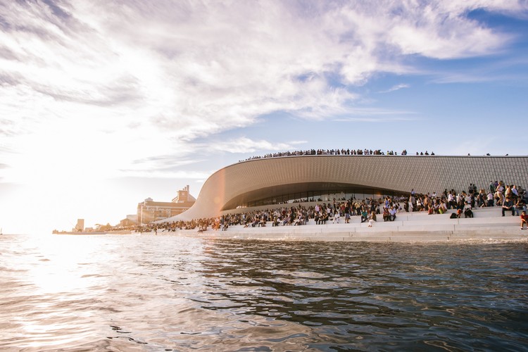 Culture: AL_A / Museum of Art, Architecture and Technology. Image Cortesia de WAF