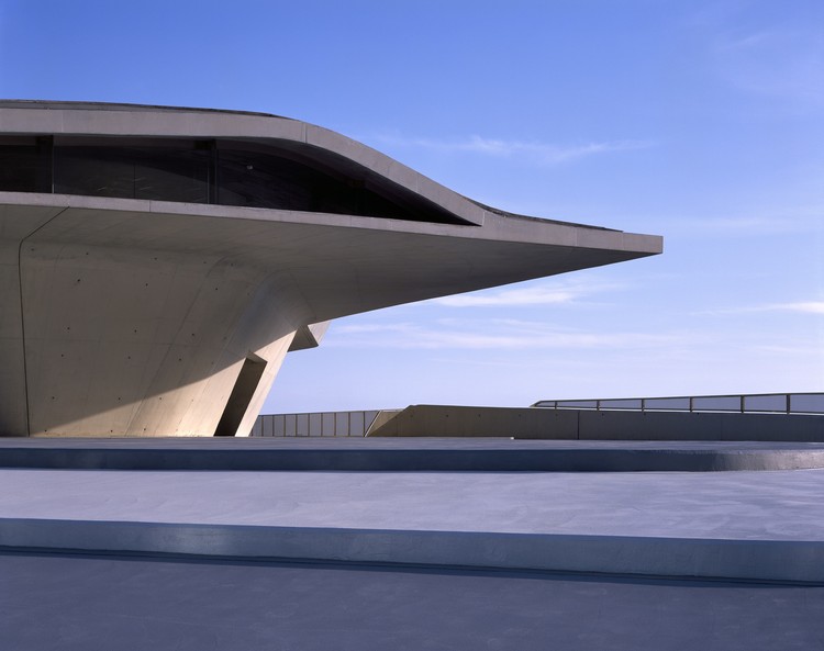 Transport: Zaha Hadid Architects / Salerno Maritime Terminal. Image Cortesia de WAF