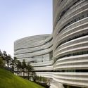 CJ Blossom Park / CannonDesign	 - Edificios Institucionales