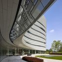 CJ Blossom Park / CannonDesign	 - Edificios Institucionales