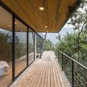 Casa en Olmué / Rodrigo Pérez Kenchington - Casas, Terraza, Cierros, Fijación Vigas, Barandas, Fachada, Bosque
