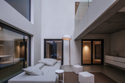 Casa W / Atelier About Architecture - Imagen 14 de 35