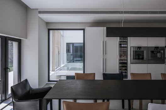 Casa W / Atelier About Architecture - Imagen 29 de 35