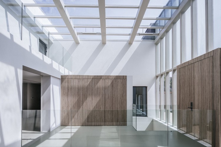 Casa W / Atelier About Architecture - Imagen 2 de 35