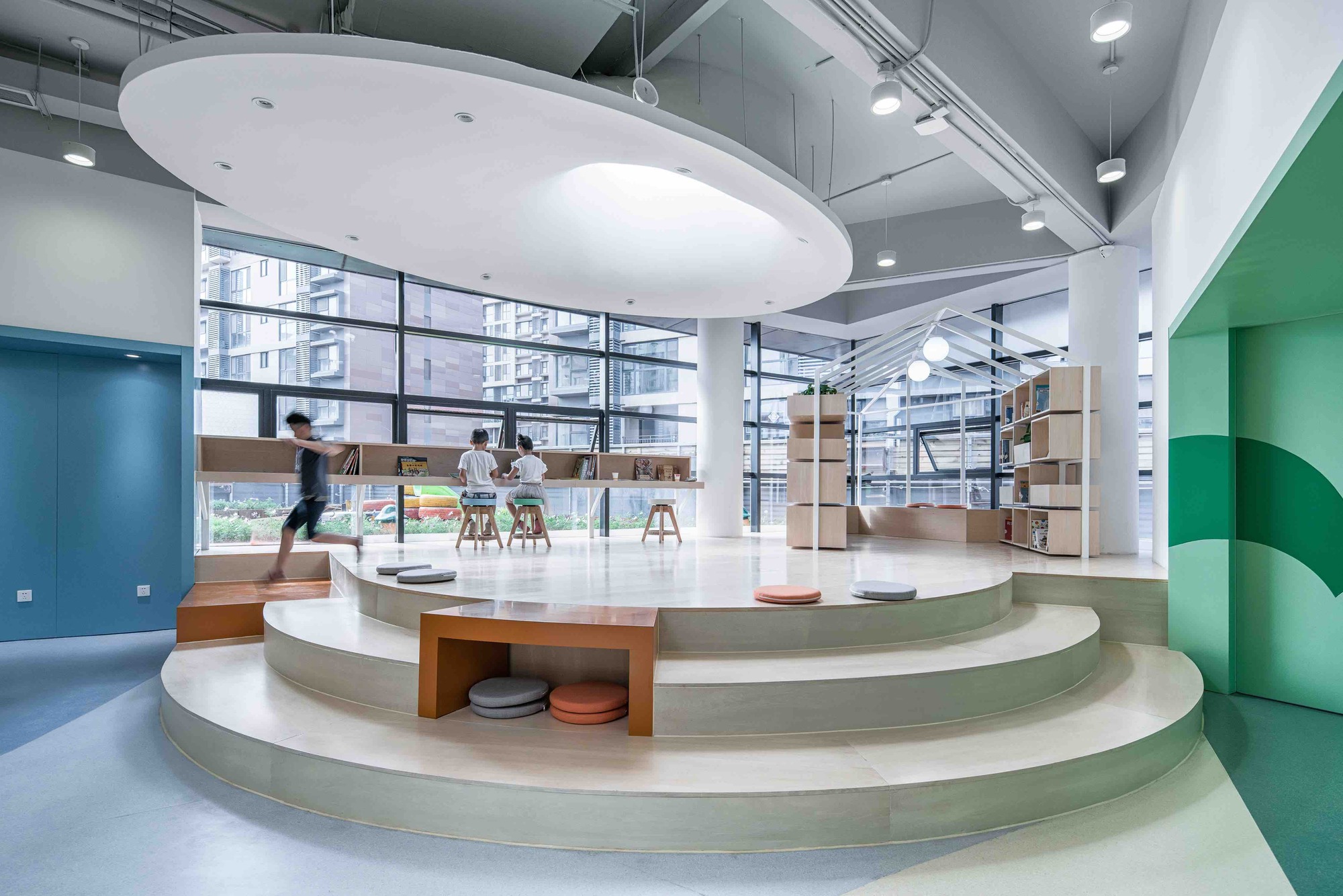 Gallery of Vanke Early Learning Center / dot Architects - 10