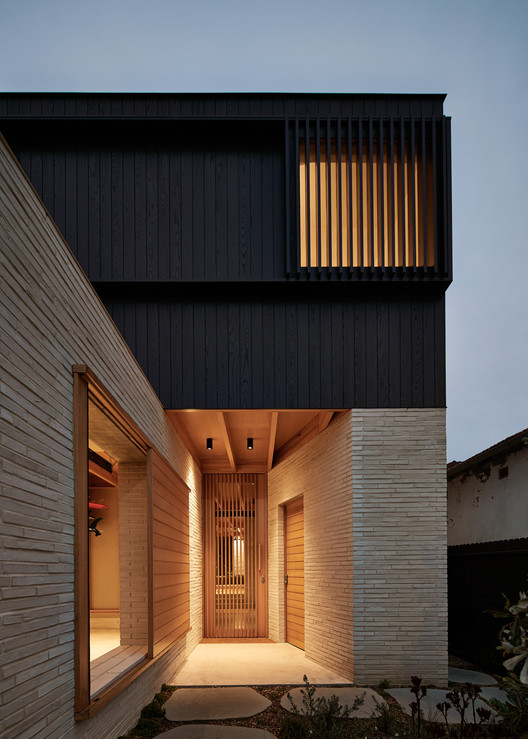 Brick House / Andrew Burges Architects - Windows, Door, Facade