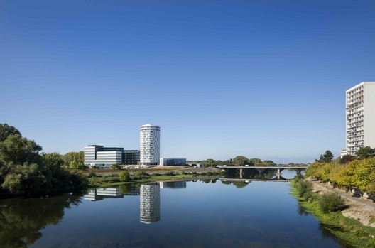 Tour Lumière / Jacques Ferrier Architecture - Imagen 10 de 48