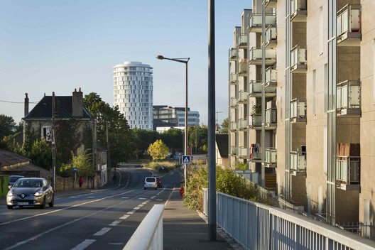 Tour Lumière / Jacques Ferrier Architecture - Imagen 24 de 48