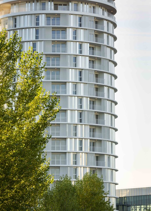 Tour Lumière / Jacques Ferrier Architecture - Imagen 12 de 48