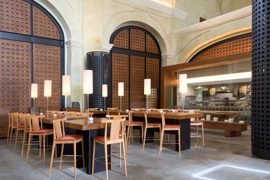 TOKS Veracruz Restaurant / LEGORRETA - Image 3 of 34