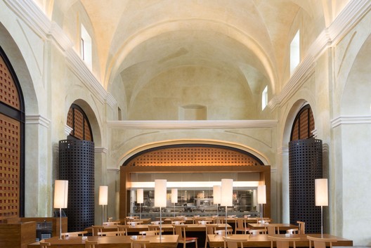 TOKS Veracruz Restaurant / LEGORRETA - Image 8 of 34