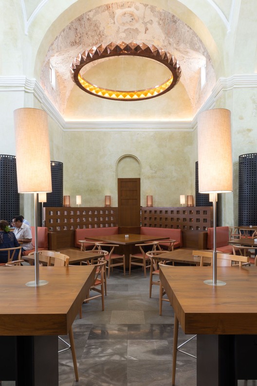 TOKS Veracruz Restaurant / LEGORRETA - Image 14 of 34