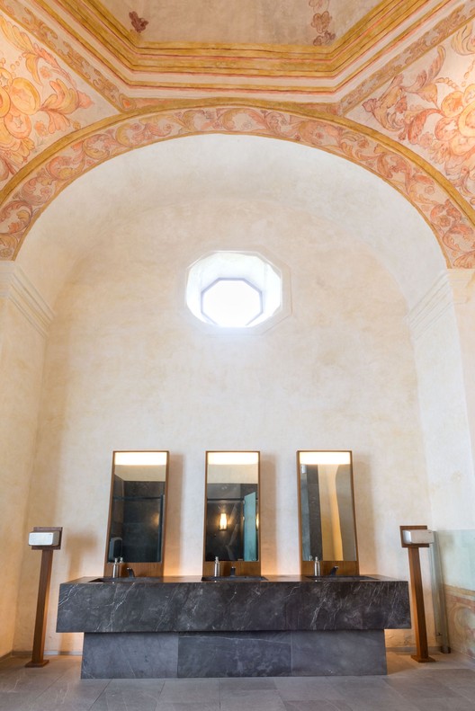 TOKS Veracruz Restaurant / LEGORRETA - Image 7 of 34