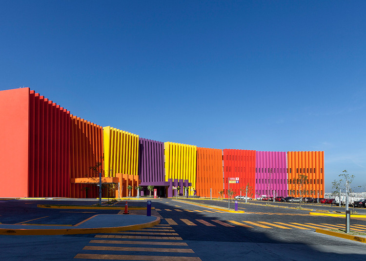 Hospital Infantil Teletón de Oncología / Sordo Madaleno Arquitectos, © Paúl Czitrom