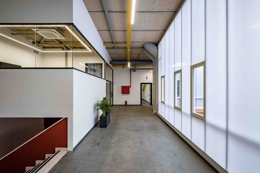 Private Sezin School Open Roof Space / ATÖLYE - Image 19 of 36