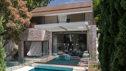 延续旧建筑，创造新形式：新双峰住宅 / Luigi Rosselli Architects