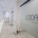 Clínica Dental Jordá / Ébano interiorismo - Imagen 3 de 11