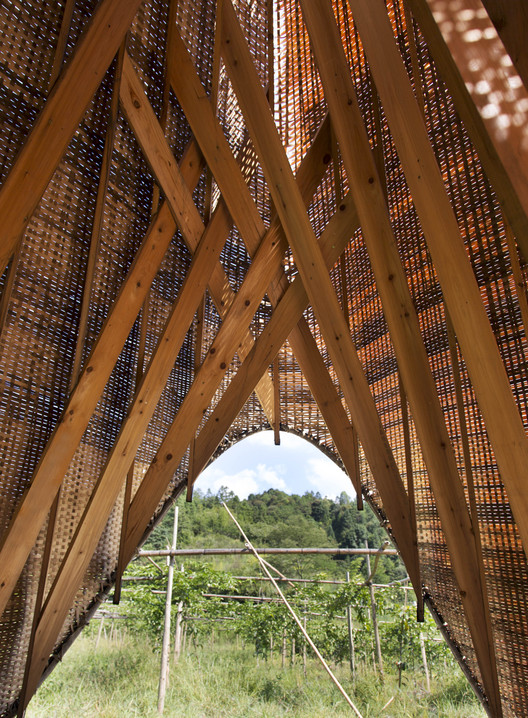 Sun Room Pavilion / Donn Holohan - The University of Hong Kong - Beam, Arch