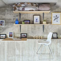 Hidden Studio Beneath a Busy Bridge Provides Creative Solitude for Its Designer - Image 3 of 4