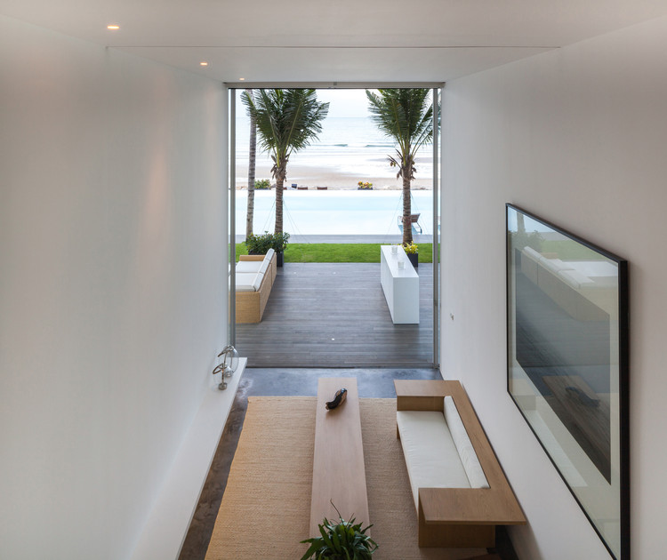 Seaside Villa / Shinichi Ogawa & Associates - Image 10 of 40