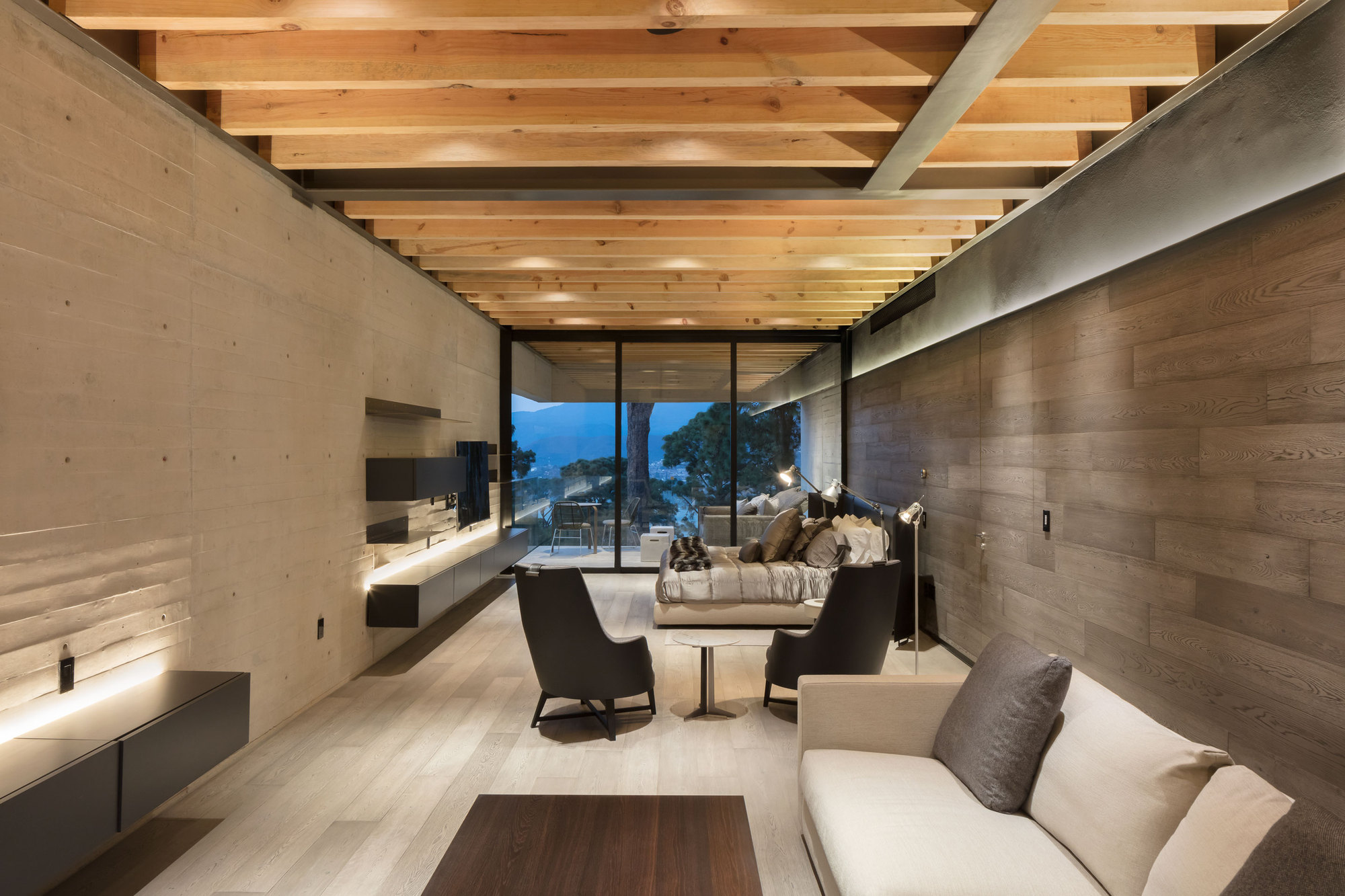 Gallery of Lake View House / grupoarquitectura - 8