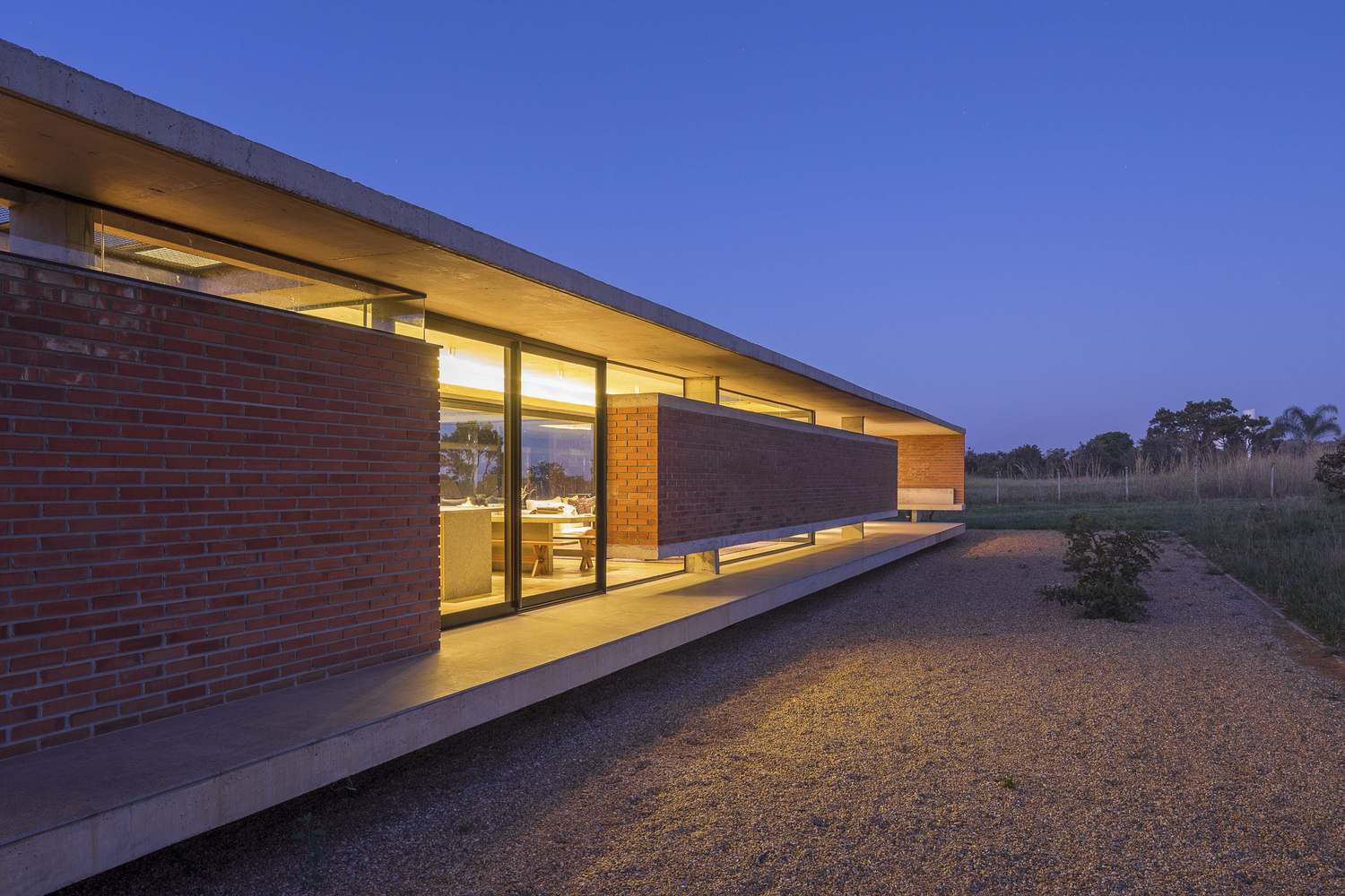 Casa Vila Rica  / BLOCO Arquitetos - Fachada
