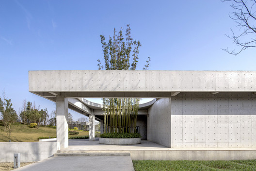 Chengdu Aerospace Superalloy Technology Campus / Tanghua Architects & Associates - Image 5 of 41