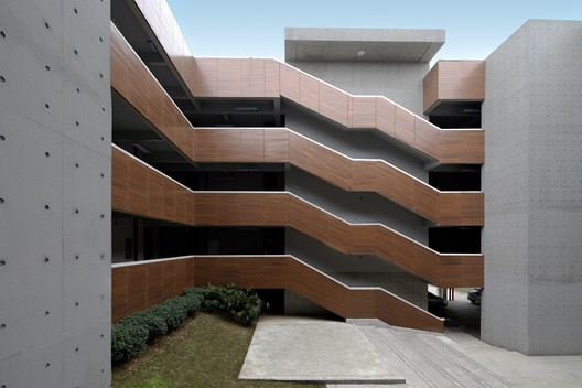 Chengdu Aerospace Superalloy Technology Campus / Tanghua Architects & Associates - Image 3 of 41