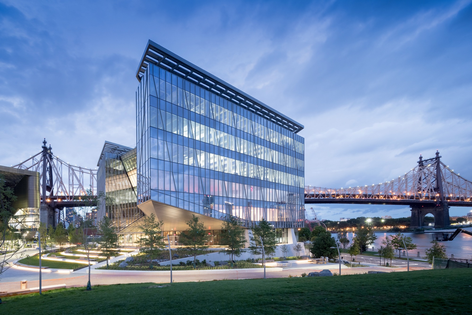 Gallery of "Campus of the Digital Age" Cornell Tech Officially Debuts