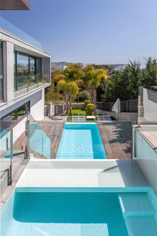 Siena House / Guillem Carrera - Windows, Chair, Facade