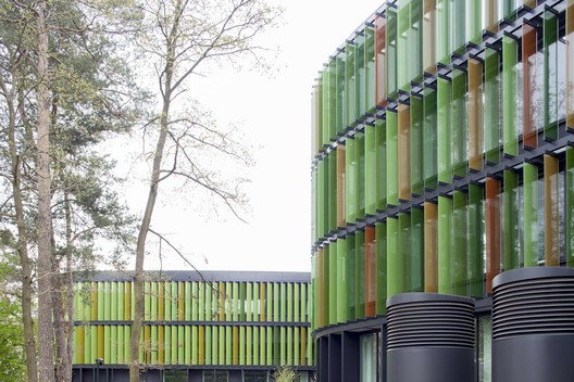 DZNE German Center for Neurodegenerative Diseases  / wulf architekten - Image 11 of 31