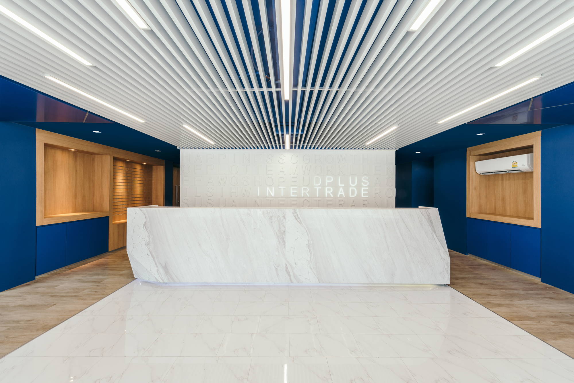 Gallery of Dplus Intertrade Head Office / Pure Architect - 19