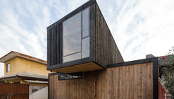 凌驾城市之外的极简木屋 Casa FS / Estudio Dikenstein Arquitectos