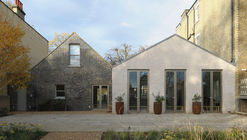 Cultural Centre for Czech and Slovak Immigrants / Inglis Badrashi Loddo