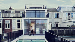 334 Sumatrastraat / Bláha Architecture + Design