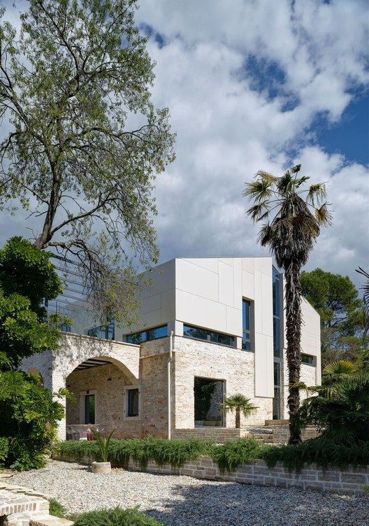 Mediterranean Villa / Architectural office TOBIS-inzenjering - Arch, Windows