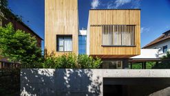 Racovita House / Corina Dindareanu