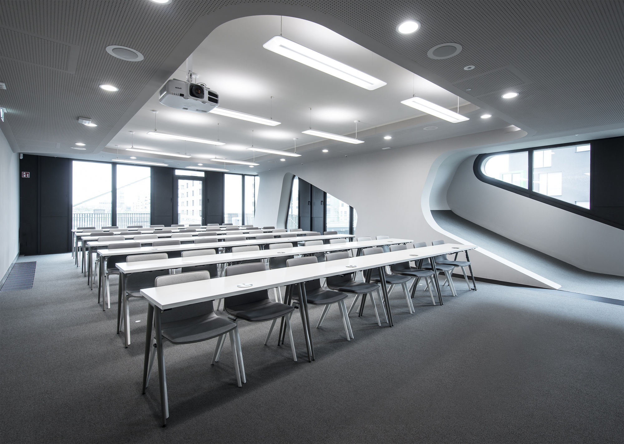 Gallery of FOM Hochschule Building in Düsseldorf / J. Mayer H