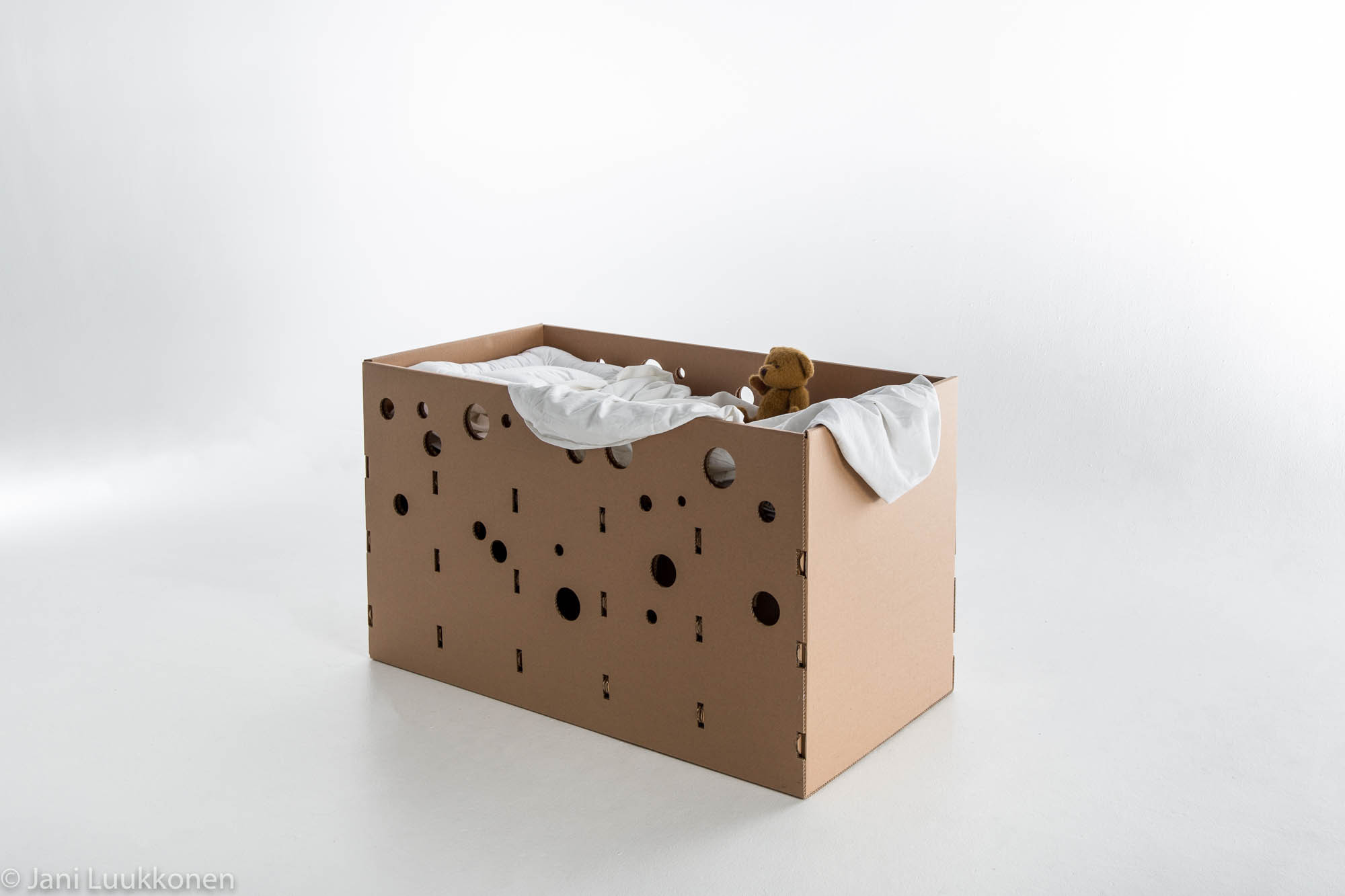 Gallery of Students Design Temporary Furniture for Victims of