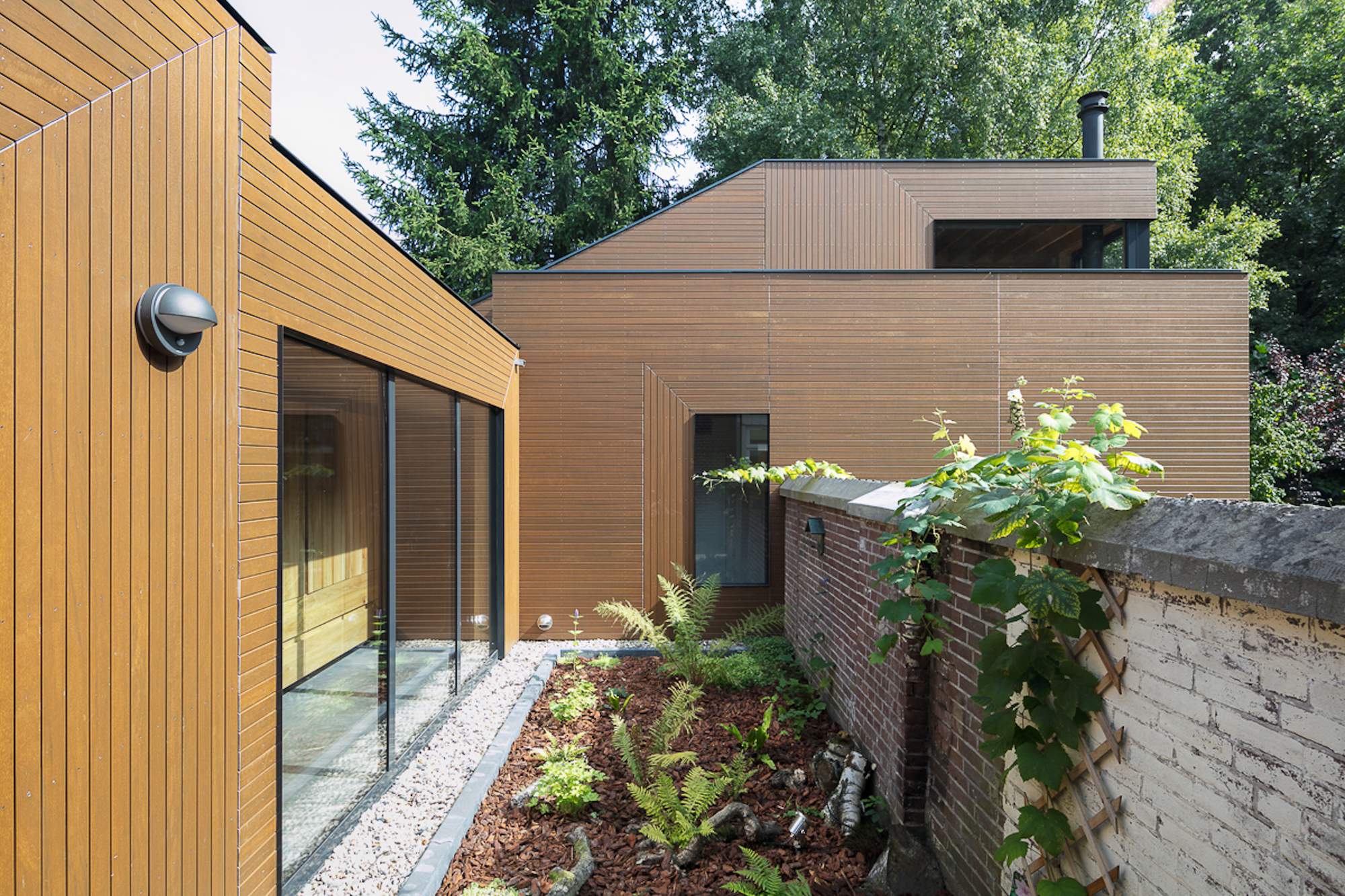 Gallery of Extension Pavilion / Richèl Lubbers Architecten + Zecc