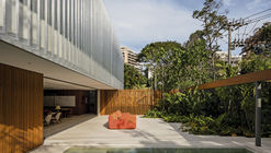 Casa JZL / Bernardes Arquitetura