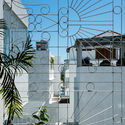 9. detail 3 - 2 năm chờ để được chi&ecirc;m ngưỡng vẻ đẹp trưởng th&agrave;nh của ng&ocirc;i nh&agrave; mặt r&egrave;m ở giữa l&ograve;ng phố biển Nha Trang