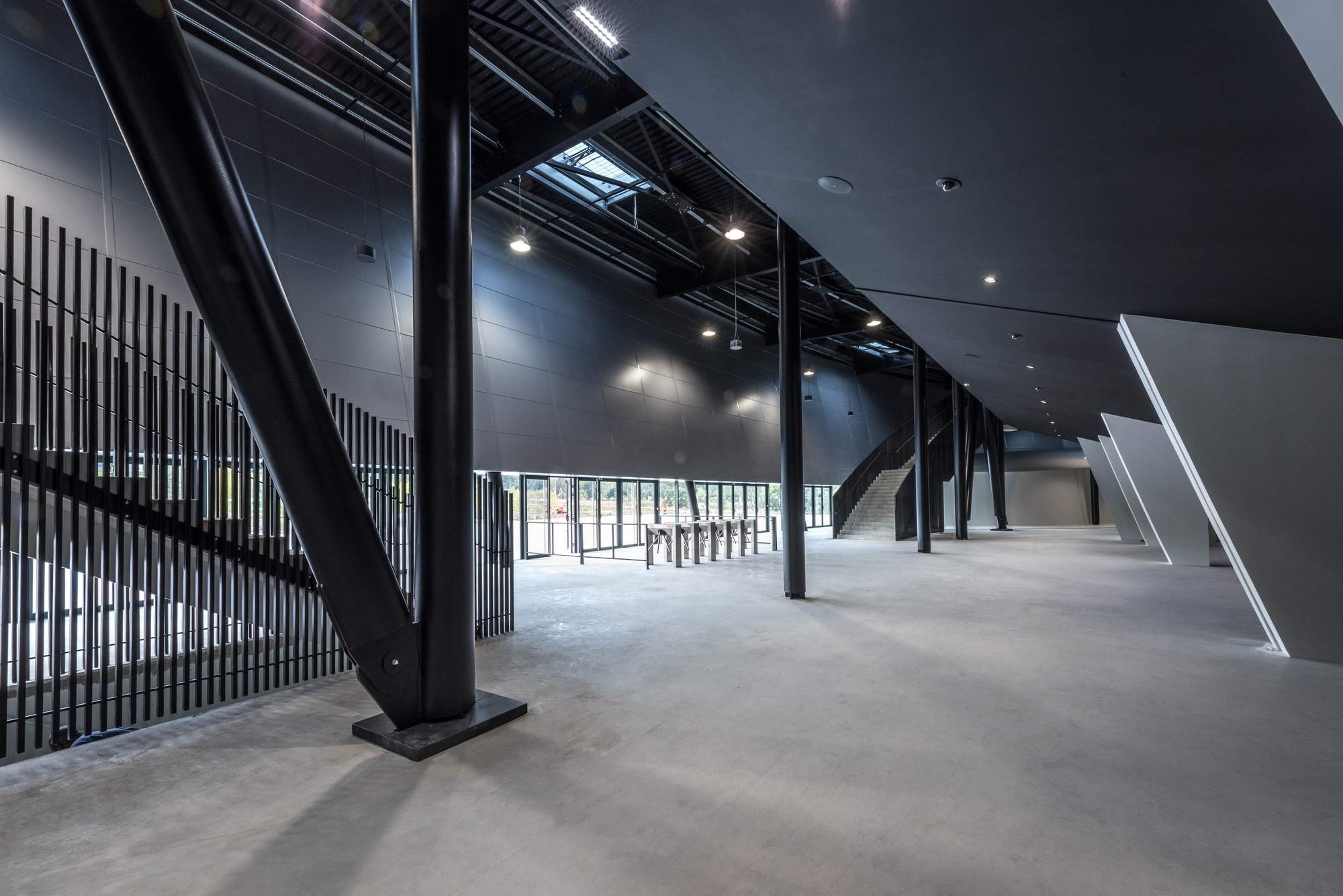 Galería de Arena Aix / Christophe Gulizzi Architecte + Auer Weber - 9