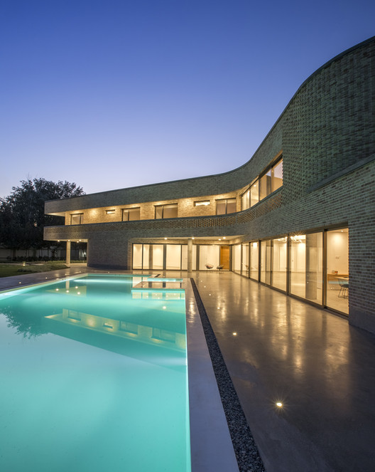 [GOL]KHANEH House / SHABOFFICE - Windows, Facade, Courtyard